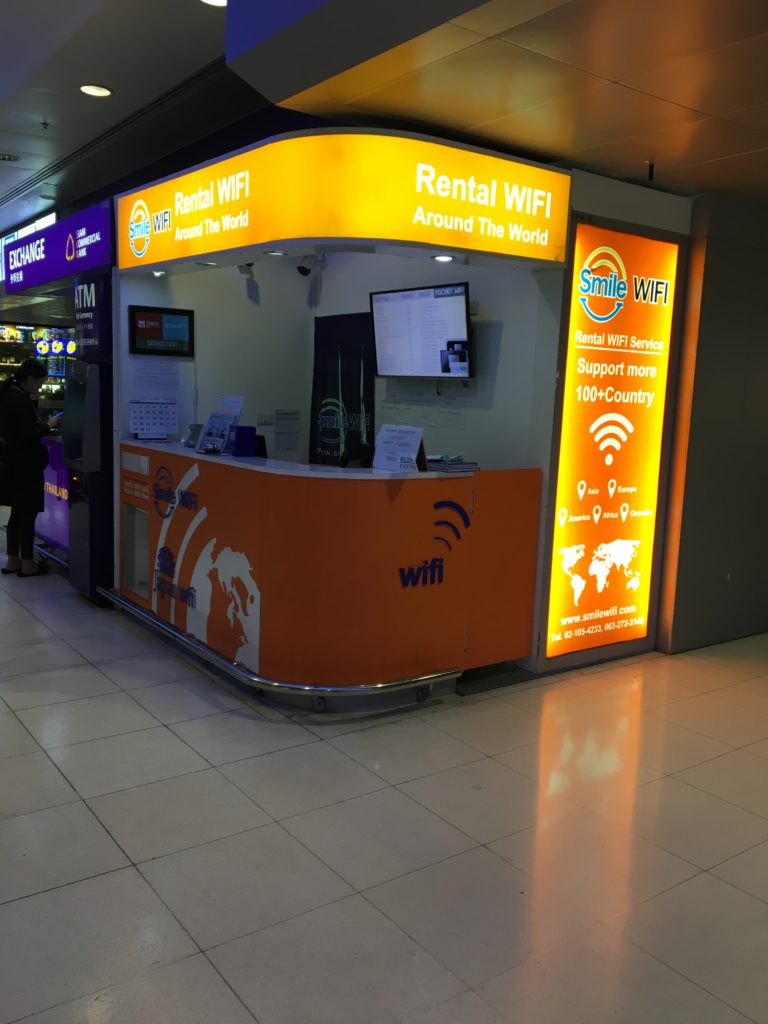 タイでポケットwifiは必要？,バンコク現地でのwifi環境は？,タイの空港でポケットwifをレンタルする方法は？